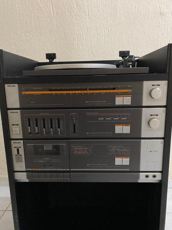 Philips F1340/60 3 Katlı Pikaplı Müzik Seti 052 - 7