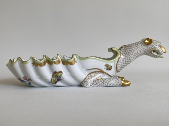 Herend 7760-0-00 Kraliçe Victoria Serisi El Boyama Ejderha Motifli Küllük - Resim 7