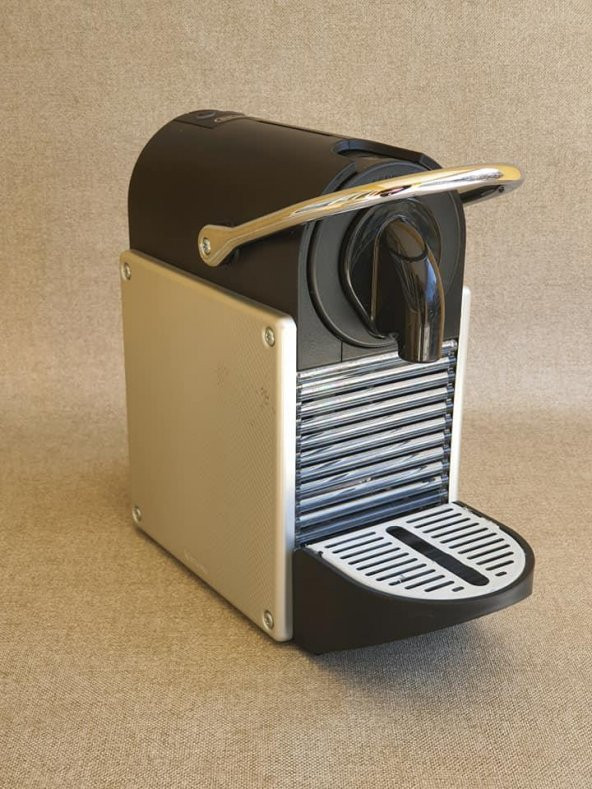 Nespresso DeLonghi EN125 Mini Kapsüllü Kahve Makinesi (Eksik Parçalı)