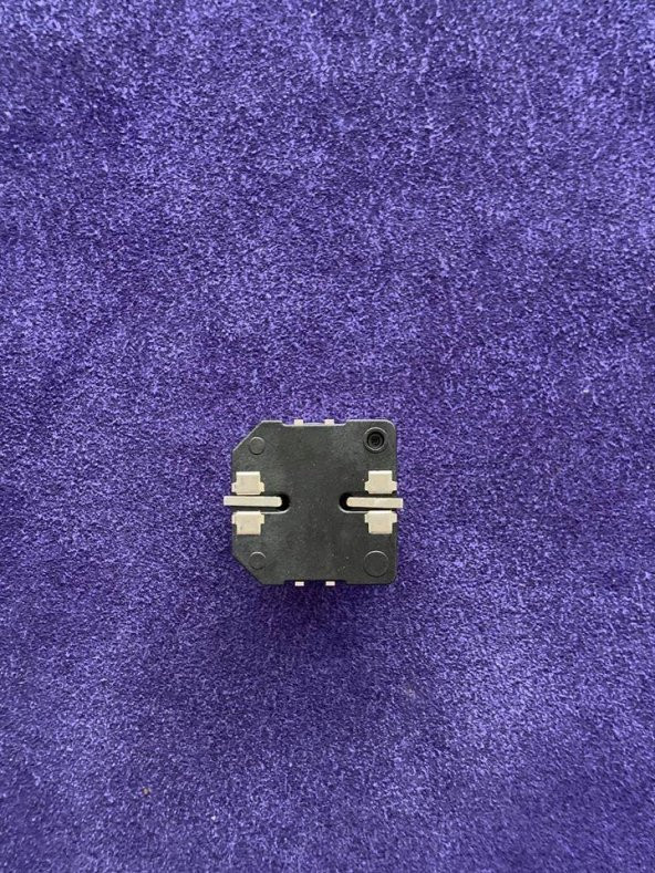 Vishay MAL224699814E3 Kapasitör 63V Alüminyum 1000 uF 1400mA 5000hr 18x22mm - 3