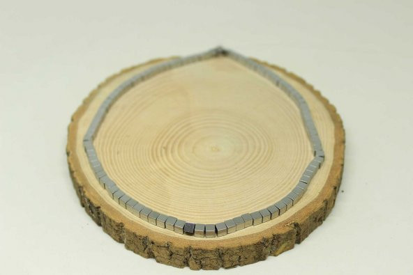 Hematit Taşı Küp Şekilli 4mm Dizi (24445) ürün görseli