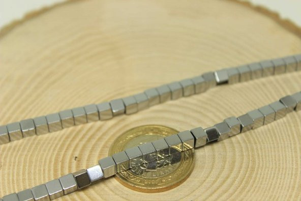 Hematit Taşı Küp Şekilli 4mm Dizi (24445) - Resim 2