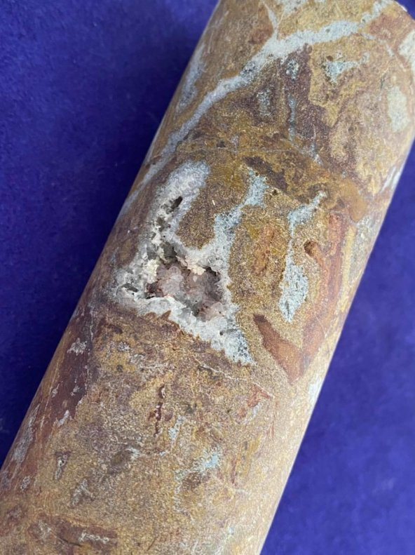 Kuvars Taş Oluşumlu Mermer Granit Taş 13cm 639 Gram - 7