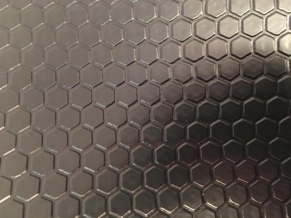 OTO ZEMİN KAPLAMA 2m X 3m PETEK DESENLİ pvc OTO YER DÖŞEMESİ - Resim 2