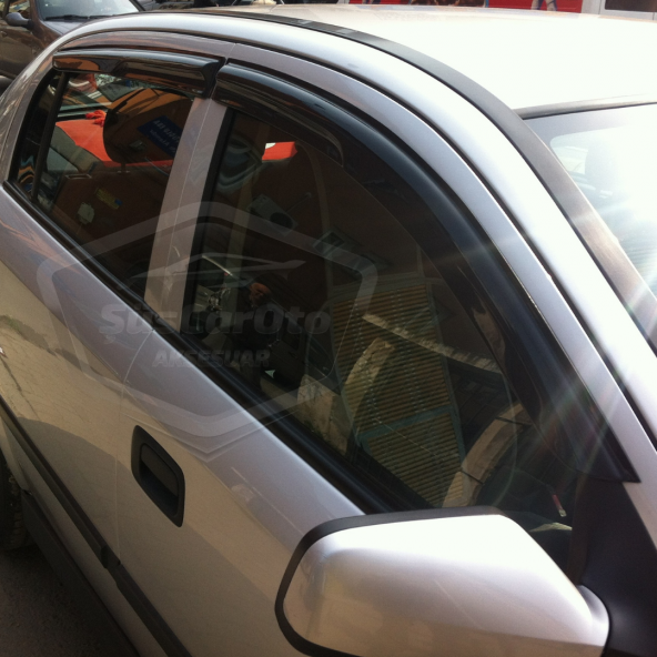 Opel Astra G 1998-2004 Uyumlu Mugen Cam Rüzgarlığı Seti Piano Black 4lü İthal - 2