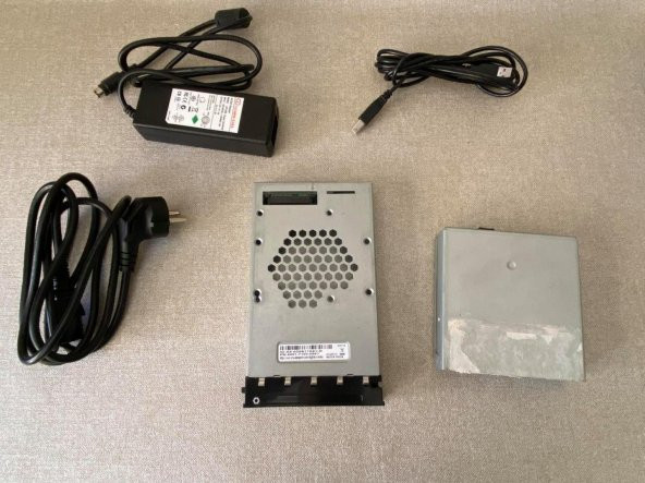 Harddisk Okuyucu ve Taşıyıcı 6601-7100-0500 - Hdd Dataport