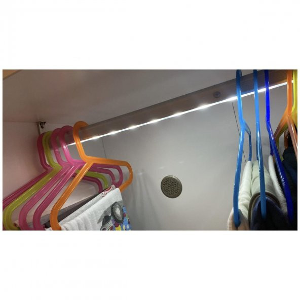 Led Işıklı Sensörlü 90-99 cm Dolap Içi Elbise Askı Borusu Pilli - 4