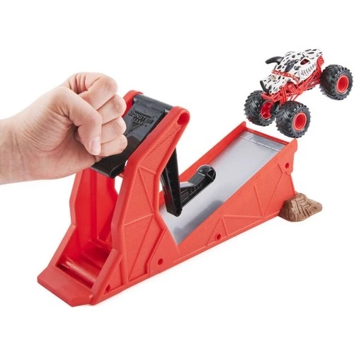 Monster Jam 1:64 Monster Mutt Dalmatian Oyun Seti - 5