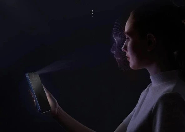 iPhone 13 Pro Max Uyumlu (13 Pro Max) Privacy Gizleyen Hayalet Temperli Cam Ekran Koruyucu - 3