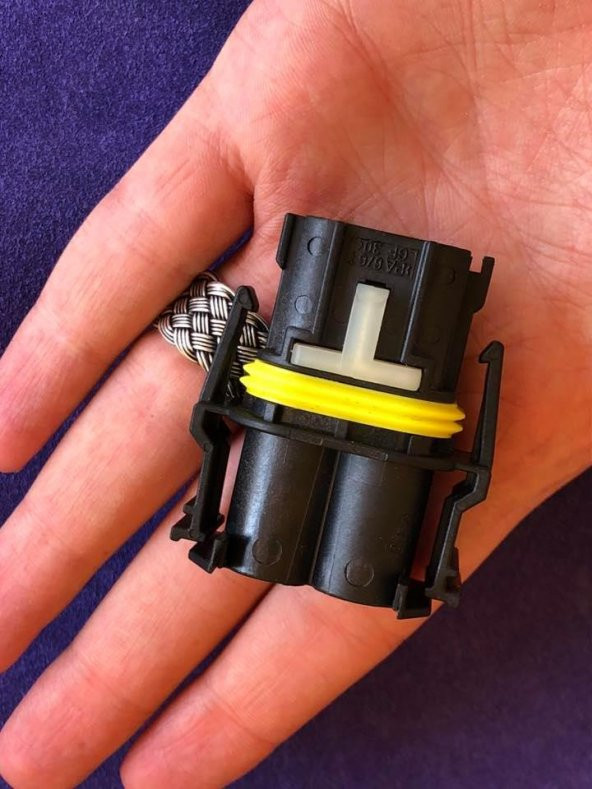 VW Audi 4 Pin Su Geçirmez Oto Elektrik Konnektörü 9442401/220 545 03 29 - Resim 3