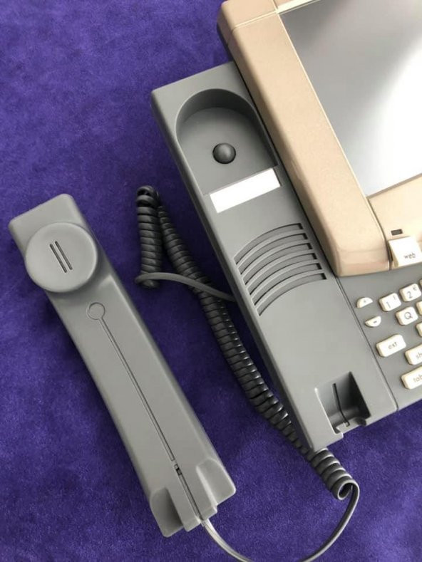 IPM GROUP SmilePhone V1.0 İnternete Bağlanabilen Sabit Telefon - İnternet Screen Phone - 6