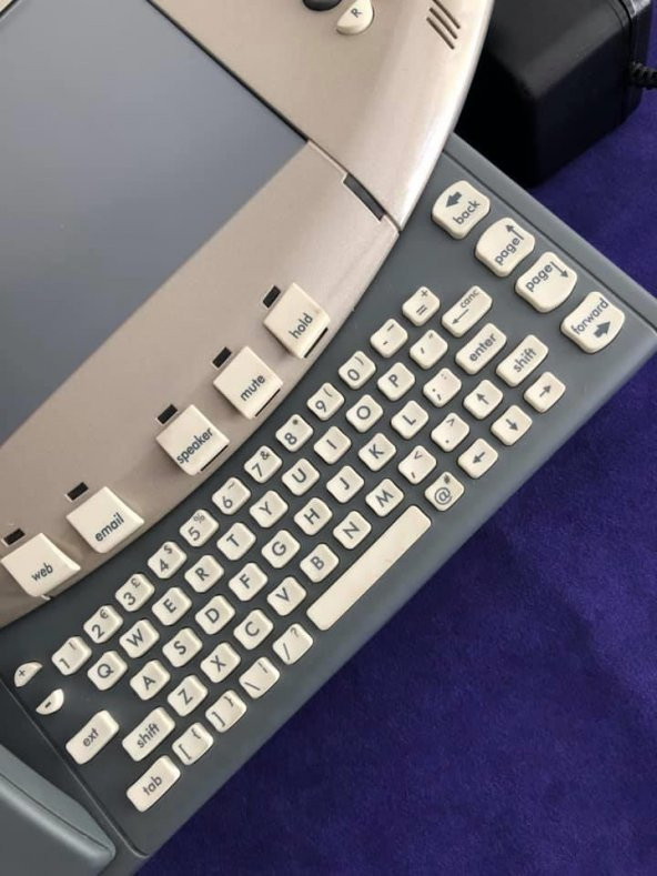 IPM GROUP SmilePhone V1.0 İnternete Bağlanabilen Sabit Telefon - İnternet Screen Phone - 7