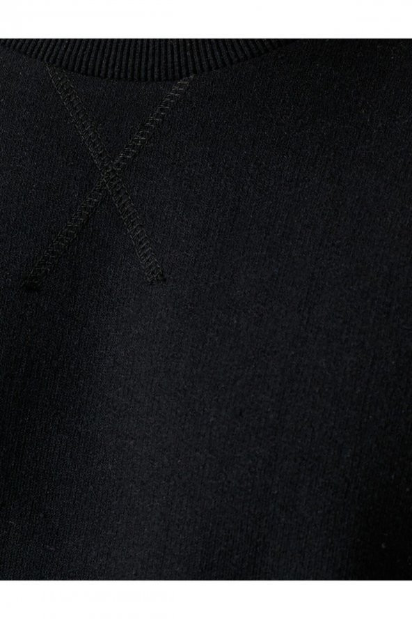 Basic Sweatshirt - 6