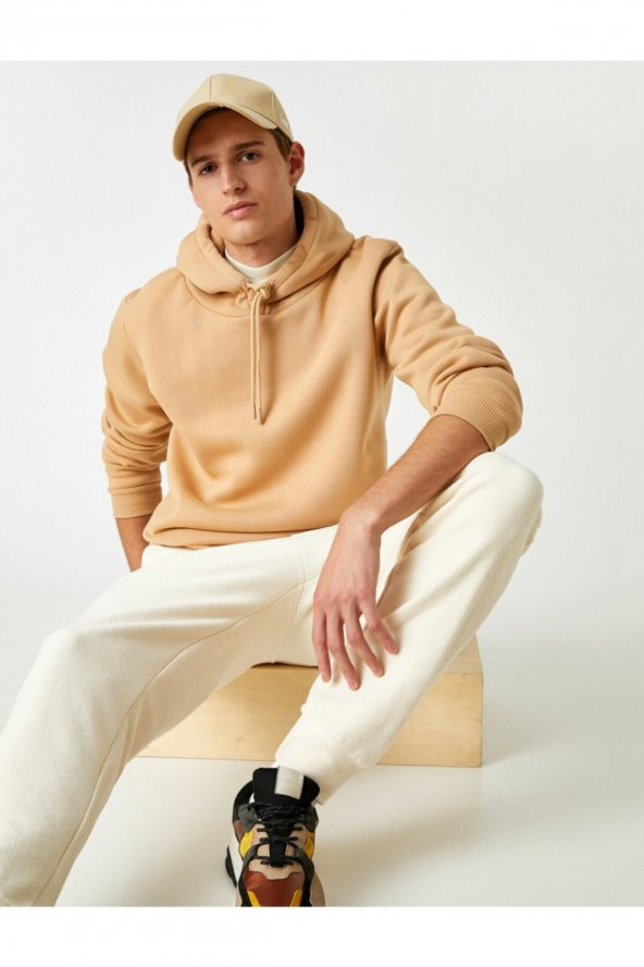 Basic Kapşonlu Sweatshirt