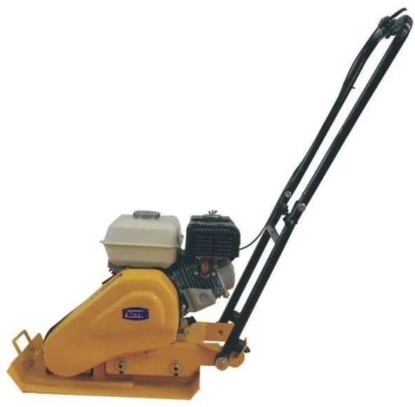 Factor CNP 10 Benzinli Kompaktör Makinası - 1
