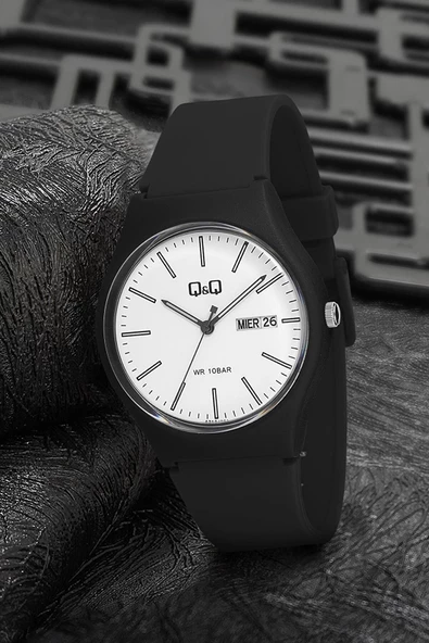 Q&Q A212J001Y Su Geçirmez Silikon Kordonlu Çift Takvimli Kol Saati