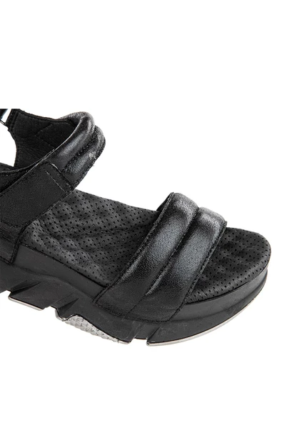 Muya Bolissa Anatomik Taban Topuk Dikeni Kadın Sandalet - 7