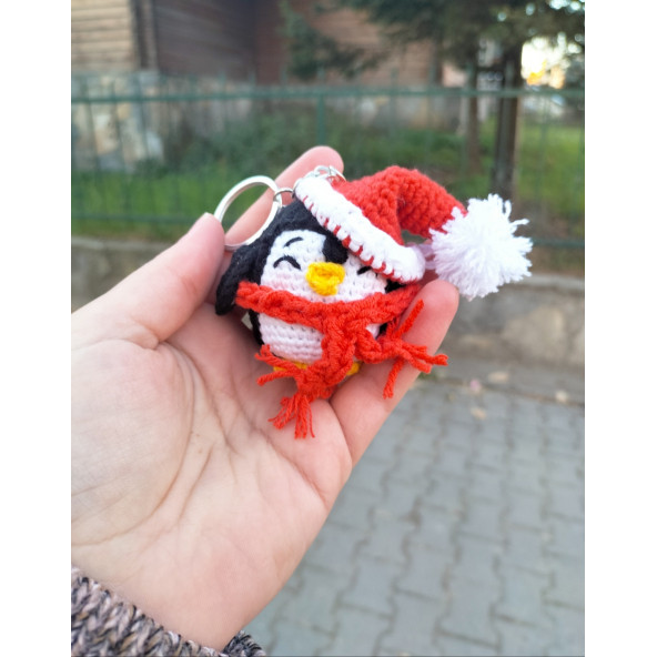 Sevimli şapkalı penguen Noel hediyesi aksesuar organik tasarım el emeği aksesuar Hediyelik oyuncak anahtarlık