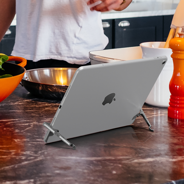 E2M MANYETİK DENİZ ÇAPALI TELEFON STANDI YEŞİL - 2