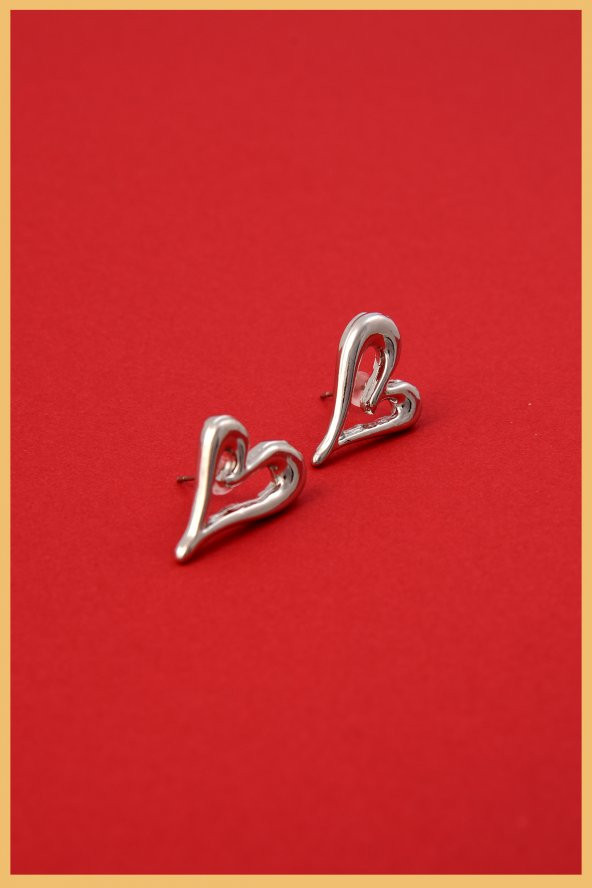 Gümüş Kaplama Asimetrik Kalp Küpe Seti - 2