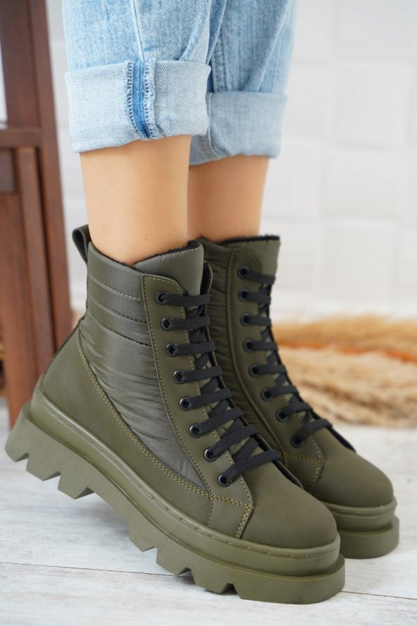 CASSO KAYMAZ KAUÇUK TABAN BAĞCIKLI FERMUARLI SU GEÇİRMEZ KADIN BOT - 4