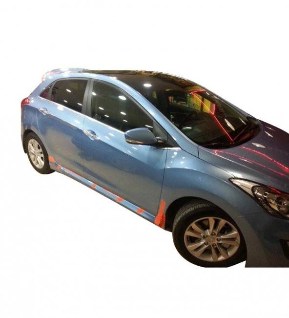 Hyundai i30 (2011-2016) Custom Yan Marşpiyel Seti (Plastik)