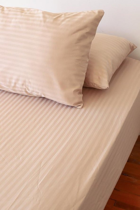 Nevresim Dünyası Basic Stripe Tek Kişilik Fitted Micro Saten Çarşaf ve 1 Yastık Kılıfı Cappucino