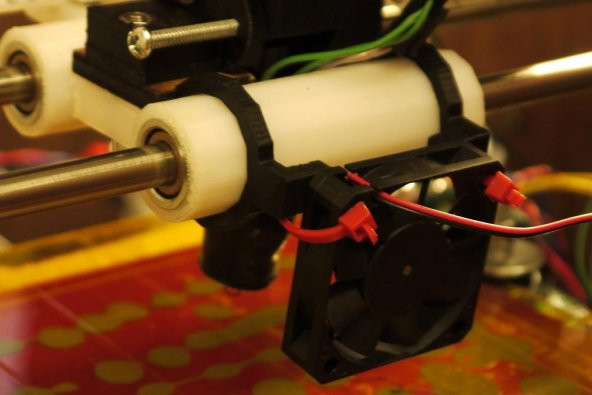 Makergear X-Dış 40Mm Fan Tutucu Plastik Aparat