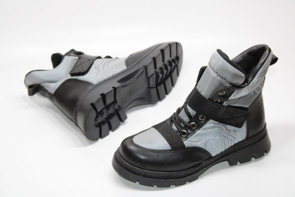 CASSO KAUÇUK KAYMAZ TABAN FERMUARLI VE CIRTLI GİYİM SU GEÇİRMEZ PARAŞÜT KUMAŞ KADIN KARBOTU - 3