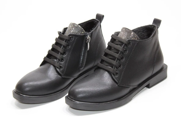 CASSO KAUÇUK KAYMAZ TABAN BAĞCIKLI FERMUARLI TAŞ DETAY KADIN GÜNLÜK BİLEK BOY BOT - 10