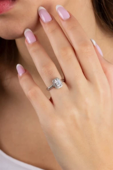 Gümüş Baget Taşlı Yüzük