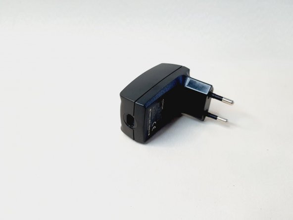 Nokia ACP-8E Şarj Cihazı 5.3V 500mAh (Sadece Adaptör) - 3