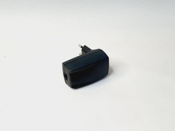 Nokia ACP-8E Şarj Cihazı 5.3V 500mAh (Sadece Adaptör) - 5