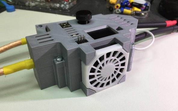 Arduino Spot Kaynakçı İçin Fan Izgarası Plastik Aparat