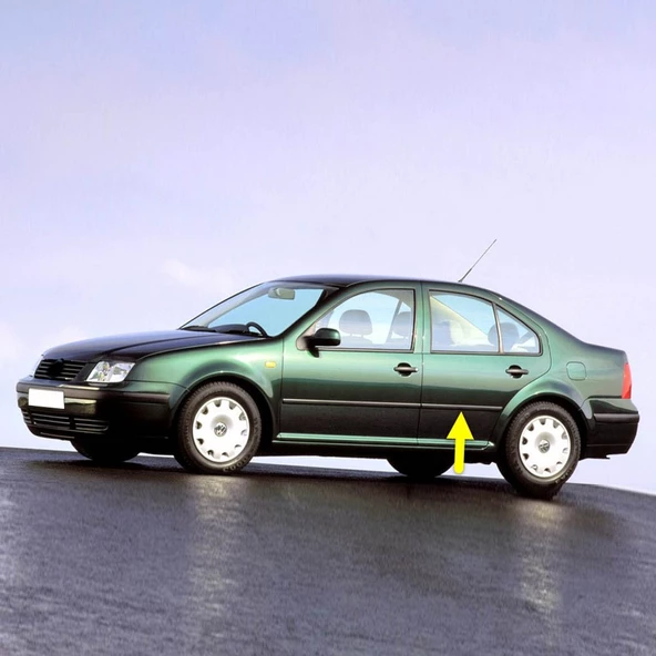 VW Bora 1999-2005 Sol Arka Kapı Çıtası Siyah Plastik 1J4853753J