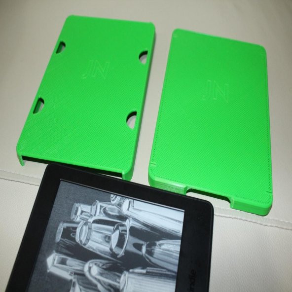 Kindle Paperwhite Kutu Kılıf Plastik Aparat - 2
