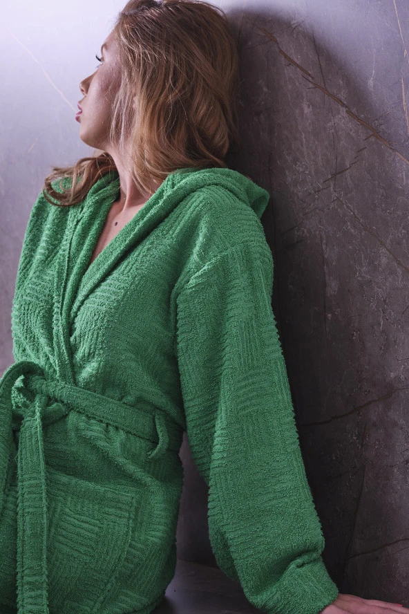 Sofia - Ekstra Yumuşak, Modern ve Özel Tasarım Pamuklu Kapüşonlu Bornoz - 7