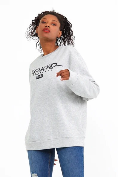 Süperlife Kadın Bisiklet Yaka Oversize Fit Tokya Baskılı İnce Sweatshirt SPR22SWK134