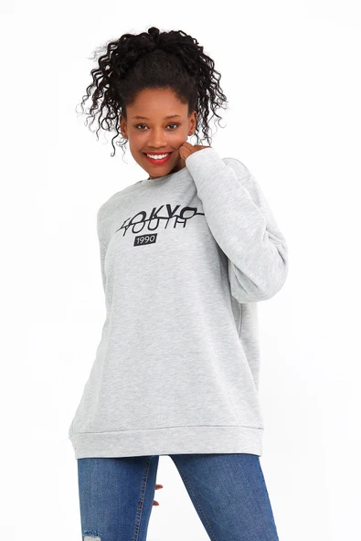 Süperlife Kadın Bisiklet Yaka Regular Fit Tokya Baskılı İnce Sweatshirt SPR22SWK134 - Resim 3