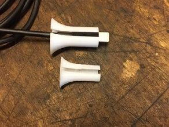 Apple Lightning-Cable Saver v.2.0  Organik Plastikten Aparat