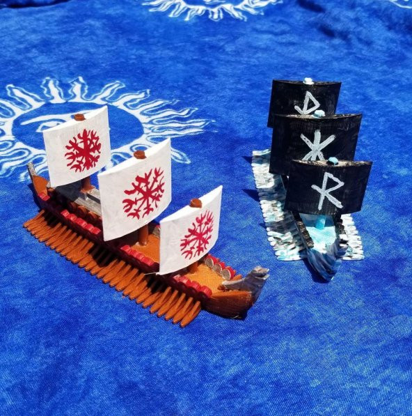 Skidbladnir / Ortus Novae İçin Naglfar: Trireme Plastik Aparat