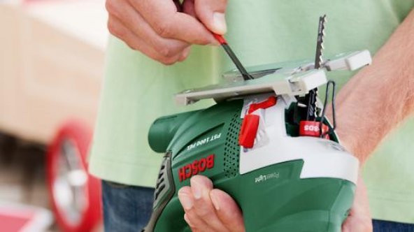Bosch UNİVERSALSAW 18 AKÜLÜ DEKUPAJ TESTERE Solo - 4