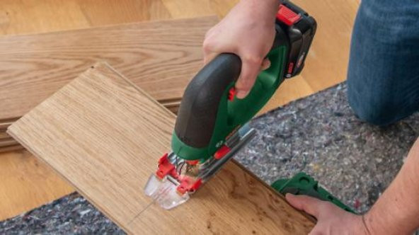 Bosch UNİVERSALSAW 18 AKÜLÜ DEKUPAJ TESTERE Solo - 6