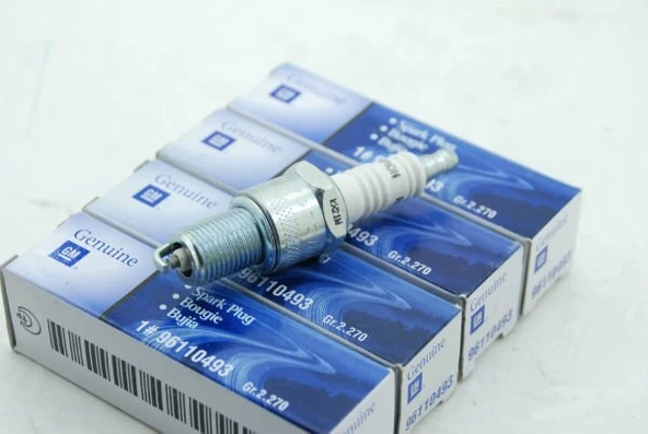 Chevrolet Aveo 1.2 16 Valf  Buji Takımı GM,96110493 ürün görseli 1