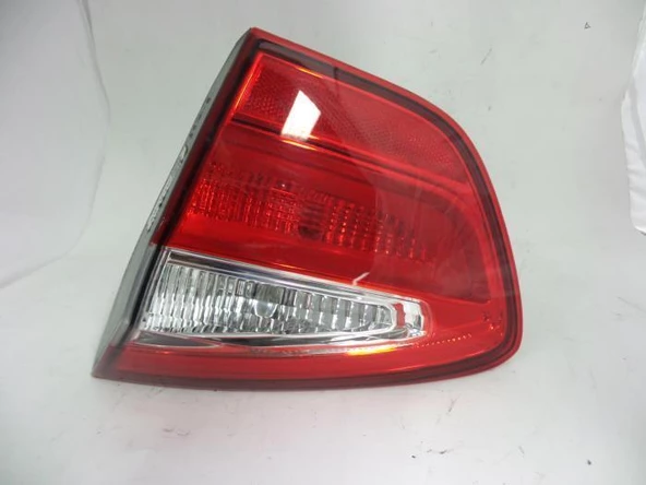 Kia Rio 03-06 4 Kapı 1,5L Bnz Sağ  Stop Lambası İthal