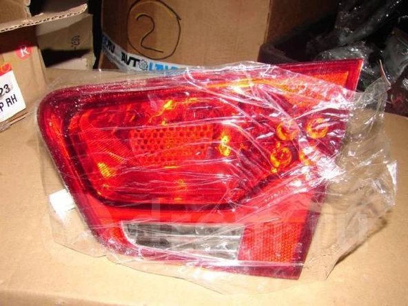 Kia Cerato 09-12 4 Kapı 1,6L Bnz Sağ Stop Lambası İthal ürün görseli