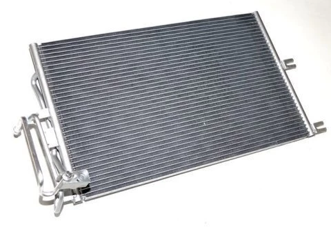 Opel Astra F Klimasız Su Radyatörü Otomatik İthal ürün görseli 1