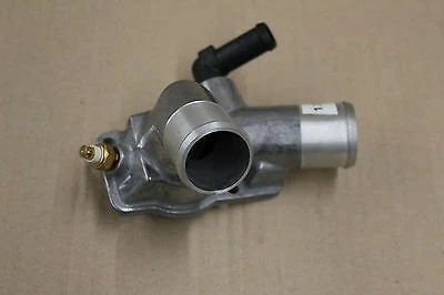 Opel Vectra B X.2.0 DTL Termostat AKD ürün görseli 1