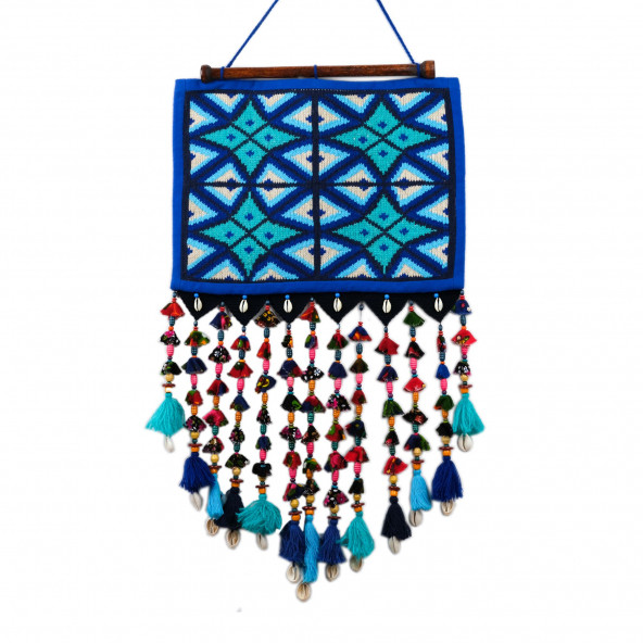 El Yapımı Geometrik Desenli Triko Pano