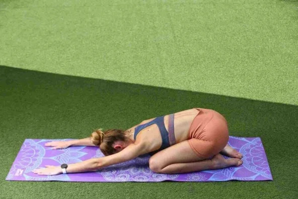 Slazenger 4mm Mor Yoga Matı - 4